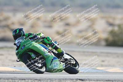 media/Dec-07-2025-CVMA (Sun) [[3e7d2de5dc]]/Race 12- Formula 40 MW and LW/